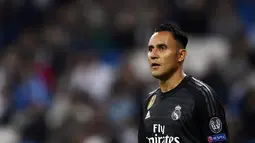 Banyak yang berpendapat bahwa Arsenal harus segera mengamankan Navas musim ini. Karena banyak klub top eropa yang juga menginginkan tanda tangan kiper 31 tahun tersebut. (AFP/Gabriel Bouys)
