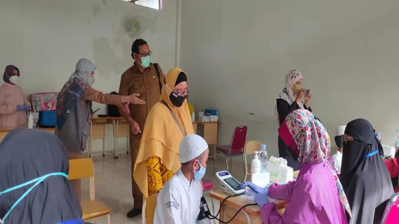 Kota Cirebon Optimis Vaksinasi Anak Usia 6-11 Tahun Selesai Dua Minggu
