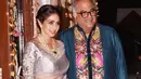 "Kami harus rela mengucapkan selamat tinggal kepada ibu anak-anakku. Jika ingin bertanya mengenai Sridevi, lain kali saja. Tak perlu dipertanyakan, kami memang sangat sedih." Tutur Boney Kapoor. (Instagram/sridevi.kapoor)