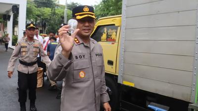 Polisi Bongkar Jejak 340.000 Dolar Singapura Diduga Palsu
