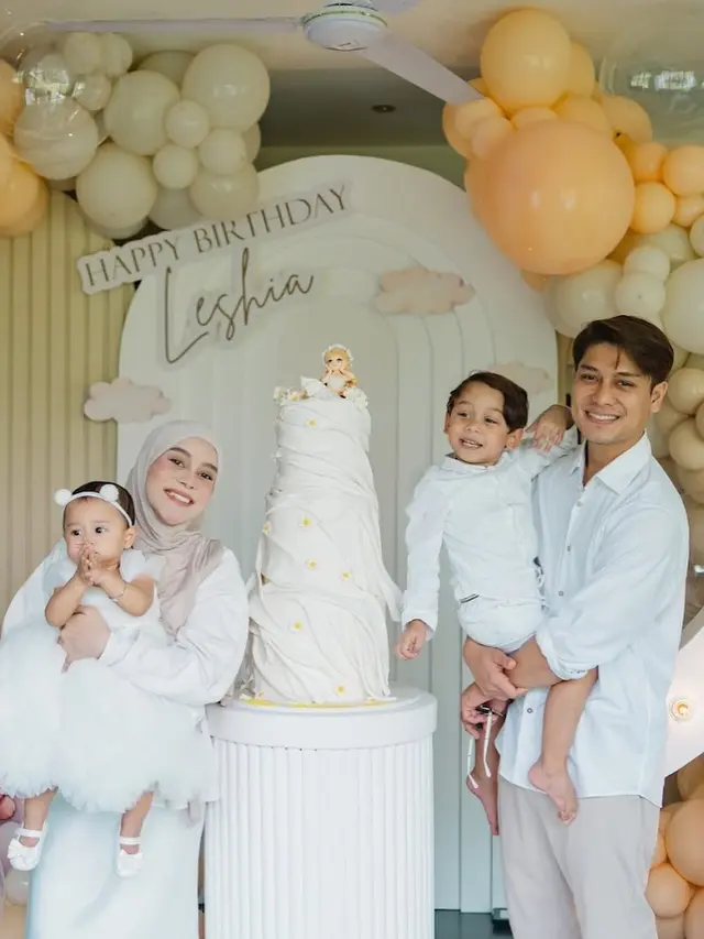 Potret Dekorasi Ultah Pertama Leshia Anak Kedua Lesti-Billar