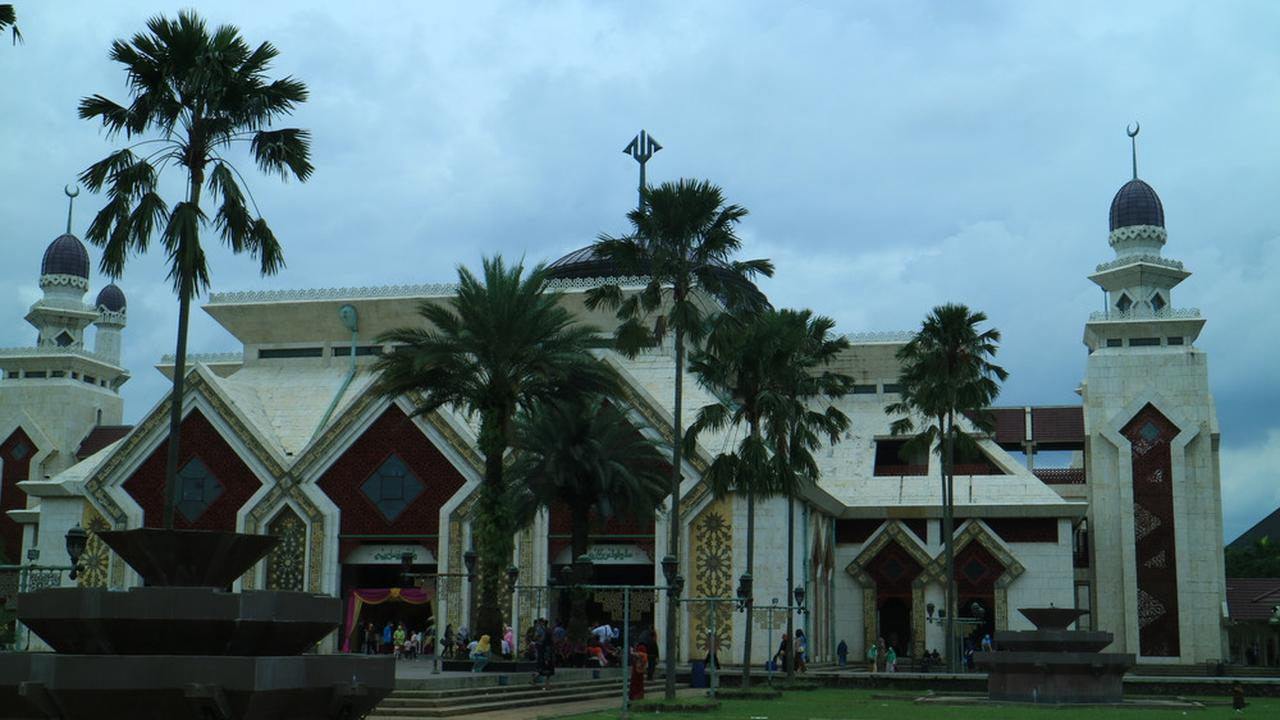 [reservasi]masjid at-tin