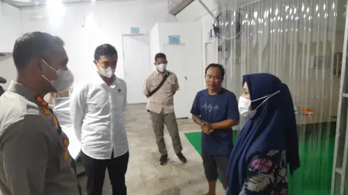 8 Siswa SD di Empat Lawang Dilarikan ke Puskesmas Usai Konsumsi MBG Basi dan Berulat