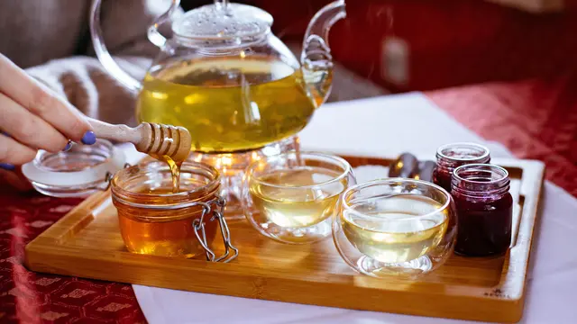 ilustrasi madu menguatkan sistem imun tubuh/pexels