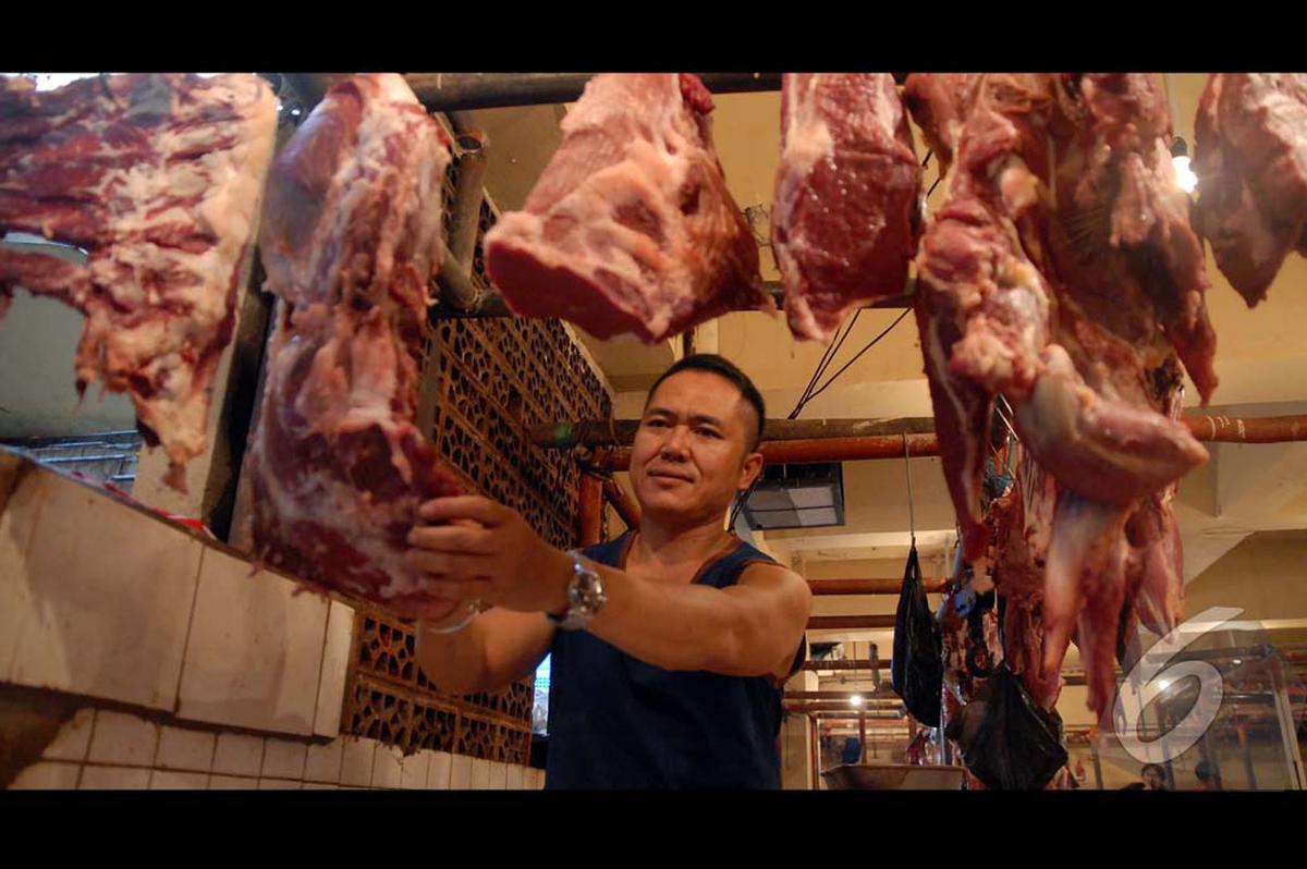 Daging Sapi di Pasar Minggu Terus Merangkak Naik