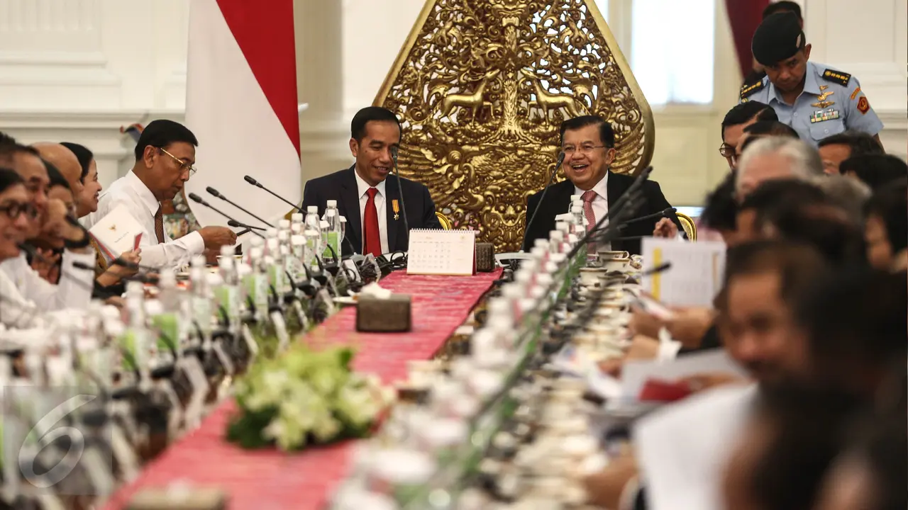 20160727-Usai Pelantikan, Sejumlah Menteri Langsung Ikuti Sidang Kabinet Paripurna