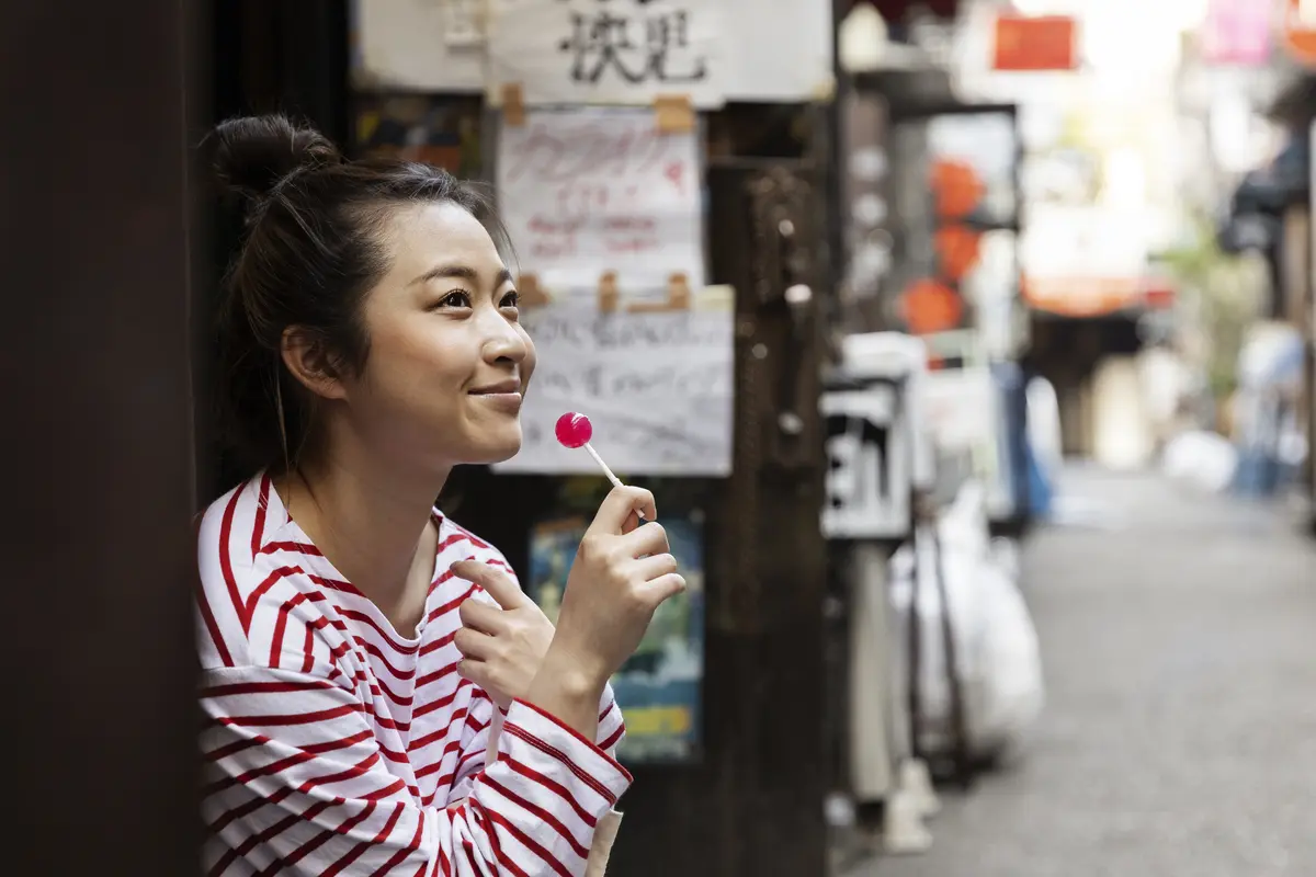 wanita agustus outfit simpel