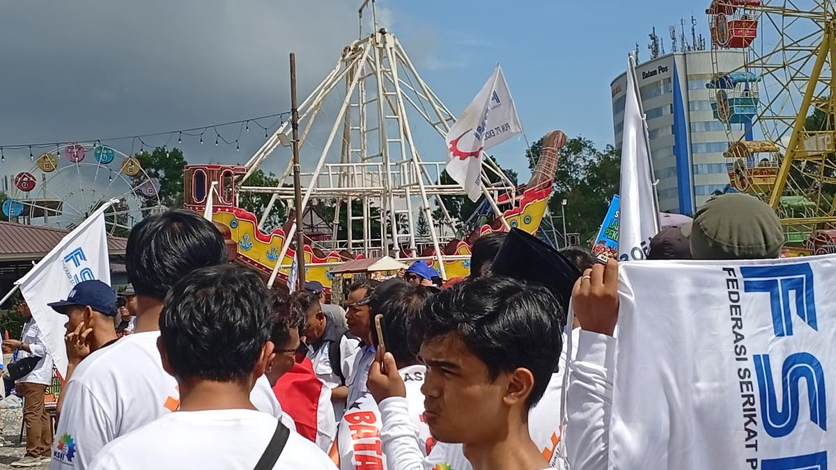 May Day di Batam, Wali Kota Ucapkan Selamat Aktivis Buruh Kini Jadi Menteri