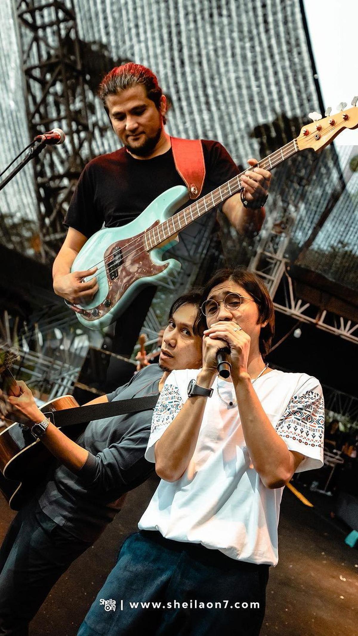 Seperti diketahui, Sheila On 7 salah satu band besar yang lagunya disukai berbagai kalangan.&nbsp;