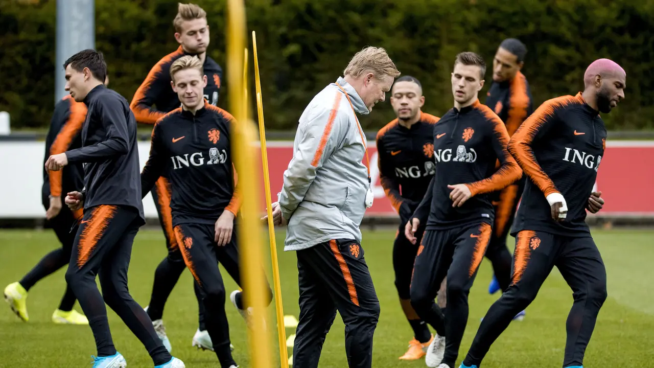 Intip Latihan Pemain Belanda Jelang Hadapi Irlandia Utara