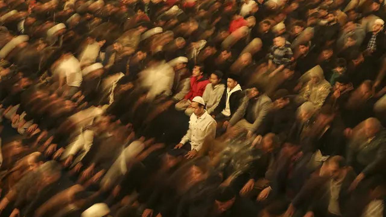 Jangan Sampai Terlewat, Ini Batas Waktu Pelaksanaan Sholat Tarwaih
