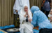 Salat di Masjid DPR, Puan Harap Iduladha 2026 Jadi Momen Rajut Kebersamaan dan Kepedulian Sosial