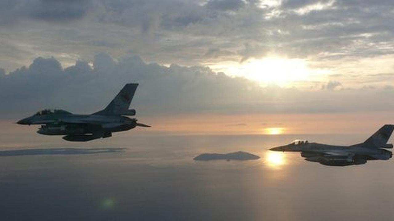Latihan jet tempur, TNI AU minta maaf bakal banyak pesawat delay