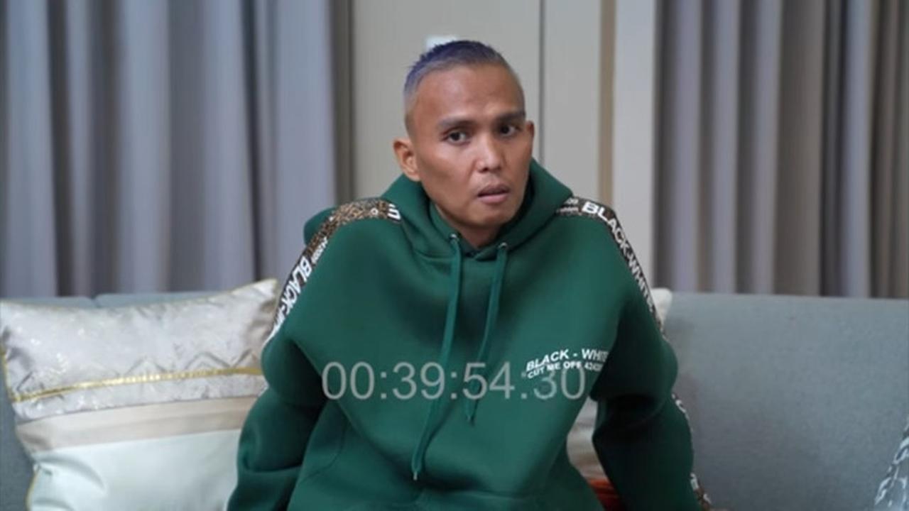 Ramalan Hard Gumay Tentang Pernikahan Ayu Ting Ting