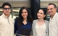 5 Potret Potret Selfie Alyssa Daguise Pakai Outfit Putih, Cantik Bersinar Aura Manten Kian Terpancar