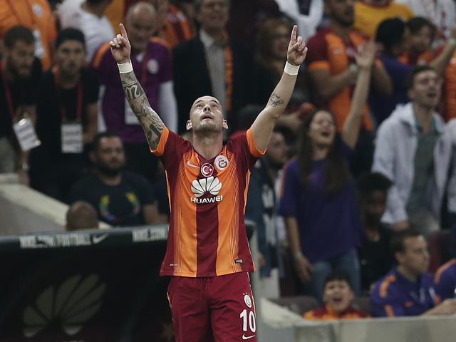 Galatasaray Resmi Perpanjang Masa Bakti Wesley Sneijder Dunia Bola Com