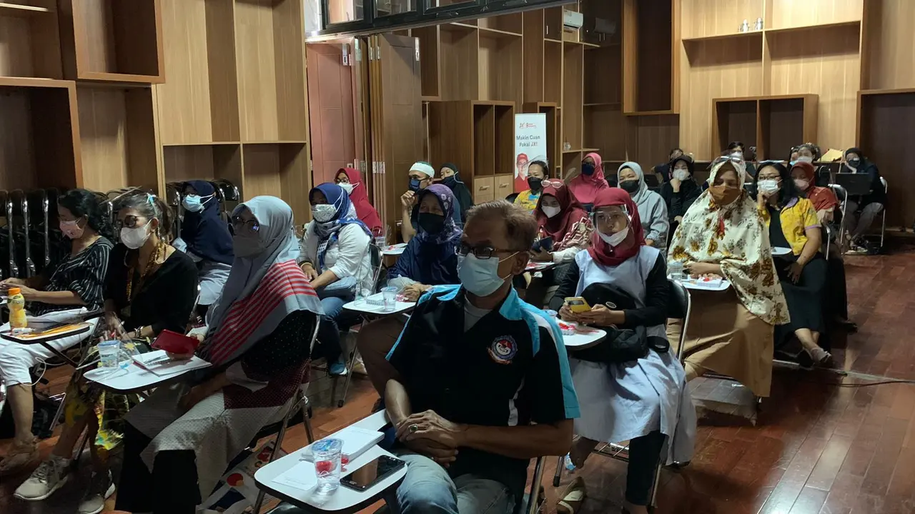 JX Indonesia dan JD.ID ajari UMKM cara pasarkan produk secara digital dan juga edukasi Cash On Delivery (COD).
