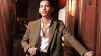 Dnanda Ceritakan Keindahan Sederhana Lewat Lagu Bola Mata Sayu