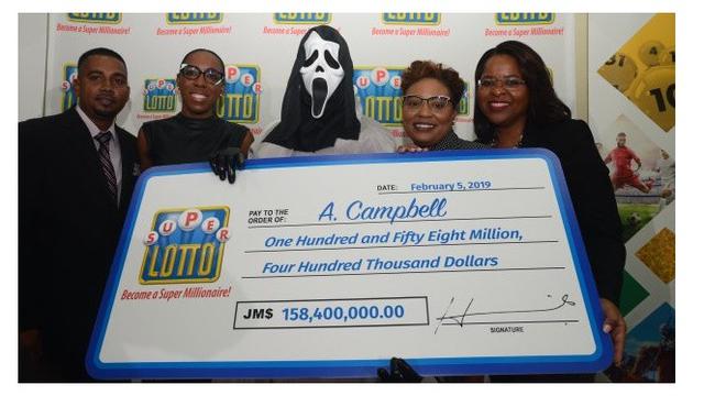 Menang Lotere Rp 16 M Pria Ini Pilih Pakai Topeng Saat Ambil Hadiah Citizen6 Liputan6 Com