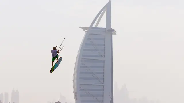 Fasilitas yang ditawarkan Dubai pun membawa Anda mampu merasakan sensasi liburan yang berbeda.