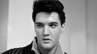 Raja Rock 'n Roll Elvis Presley mengaku pada masa kecilnya pernah bertemu dengan 'makhluk bercahaya dari planet biru'. Makhluk tersebut menunjukkan gambar dirinya di masa depan sebagai bintang panggung terkenal. (Fanpop)