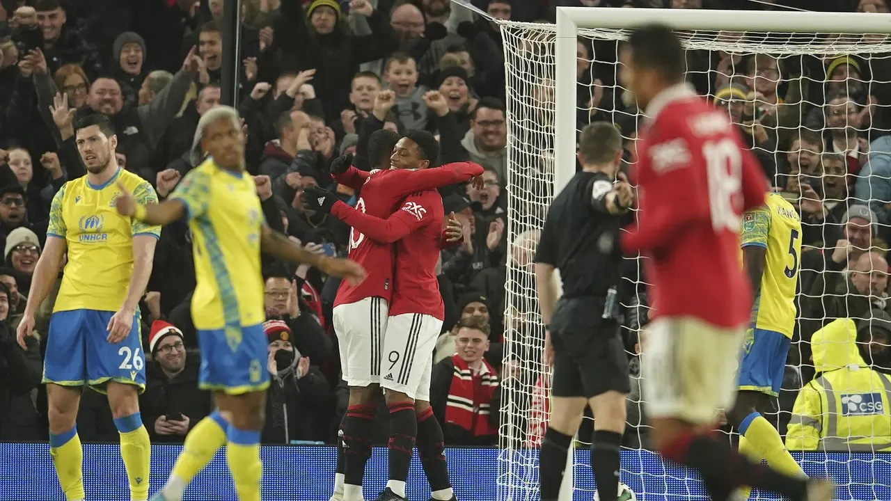 Anthony Martial, Manchester United