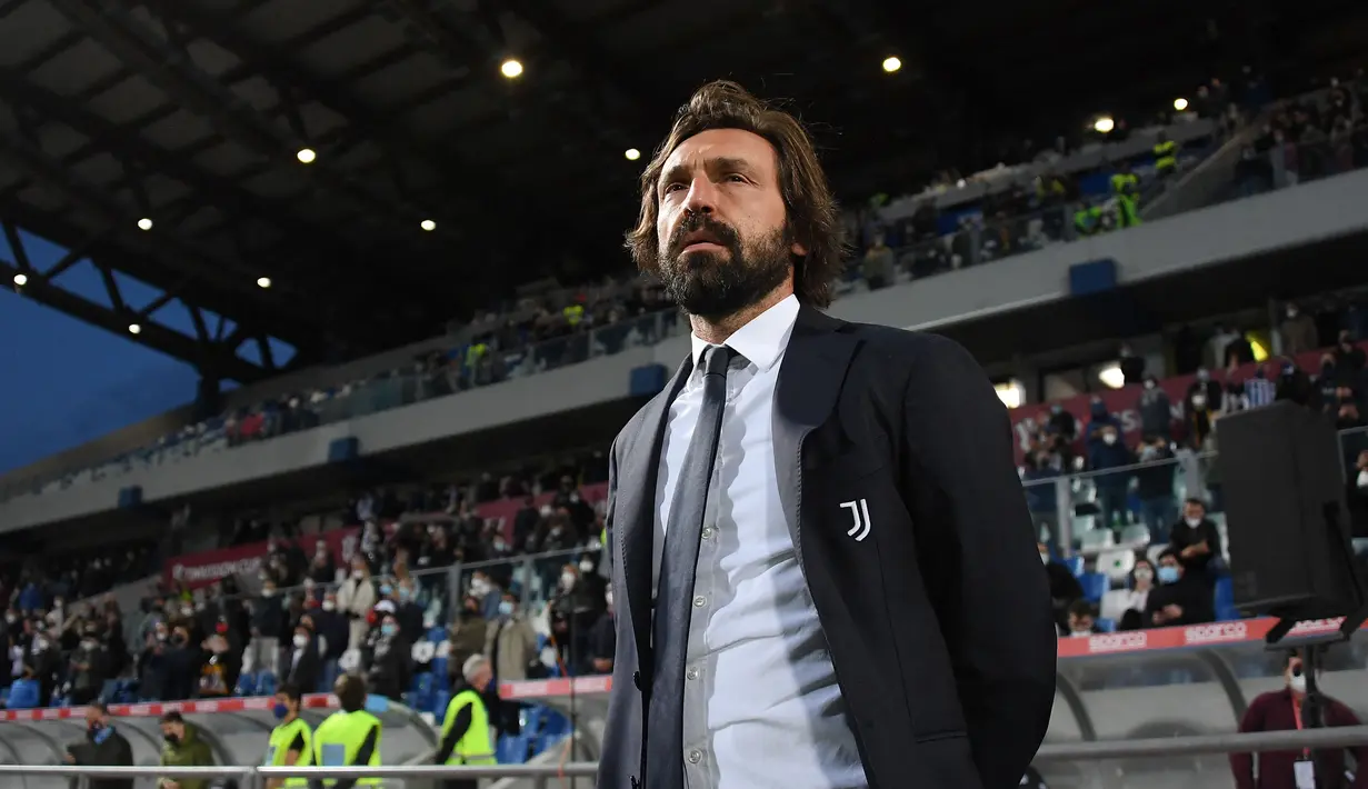 Andrea Pirlo merupakan mantan gelandang terbaik di masanya bersama Juventus. Setelah mengakhiri kariernya, ia dipercaya untuk menangani tim U23 Juventus. Pirlo akhirnya dipromosikan sebagai pelatih pada 2020. Namun, ia dipecat usai gagal membawa Juve meraih gelar Serie A. (AFP/Alberto Lingria)