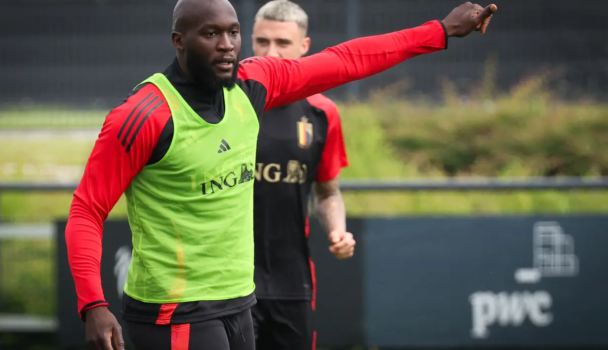 Romelu Lukaku menjadi top skor Belgia di grupnya. Torehan 14 golnya juga merupakan yang terbanyak dibandingkan pemain-pemain lain di kualifikasi Euro 2024. (VIRGINIE LEFOUR / Belga / AFP)