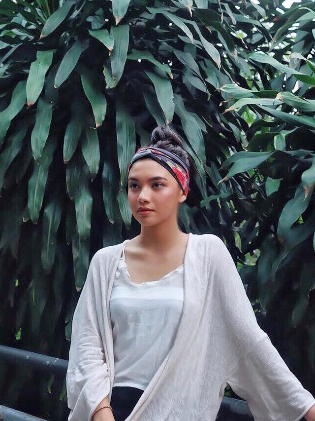 [Bintang] Angela Gilsha