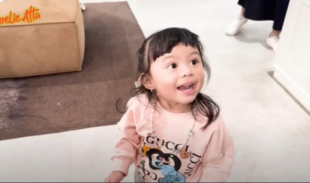 Reaksi Kaget Aurel dan Atta