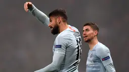 Oliver Giroud melakukan selebrasi usai mencetak gol ke gawang Bate Borisov di laga lanjutan Grup L Liga Europa 2018/19 yang berlangsung di Stadion Borisov Arena (9/11). Chelsea menang 1-0 (AFP/Kirill Kudrayavsev