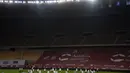 Para pemain Spanyol mengikuti sesi latihan di stadion La Cartuja di Seville (17/11/2020). Spanyol akan bertanding melawan Jerman pada Matchday 6 UEFA Nations League 2020 di Estadio La Cartuja de Sevilla. (AFP/Cristina Quicler)