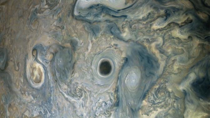 Penampakan jurang misterius di permukaan Jupiter (NASA)