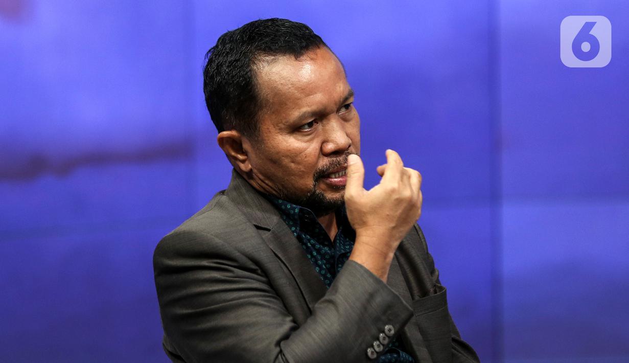 Direktur Pemberitaan KLY Wenceslaus Manggut saat acara penandatanganan MoU antara Emtek dengan KPU di SCTV Tower, Jakarta, Selasa (30/8/2022). Kerja sama KPU dengan Emtek ini terkait sosialisasi Pemilihan Umum yang akan diselenggarakan 2024 mendatang. (Liputan6.com/Johan Tallo)