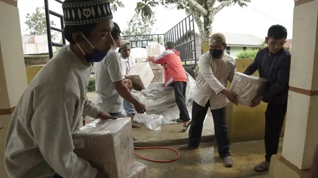 BWA Distribusi 20 Ribu AlQuran Wakaf ke Sumatera Utara