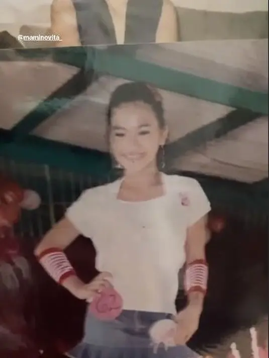 Punya pembawaan yang ceria, ia senang jadi pusat perhatian. Hal itu juga yang membuatnya terjun ke dunia hiburan. [Instagram @felicyaangelista_]