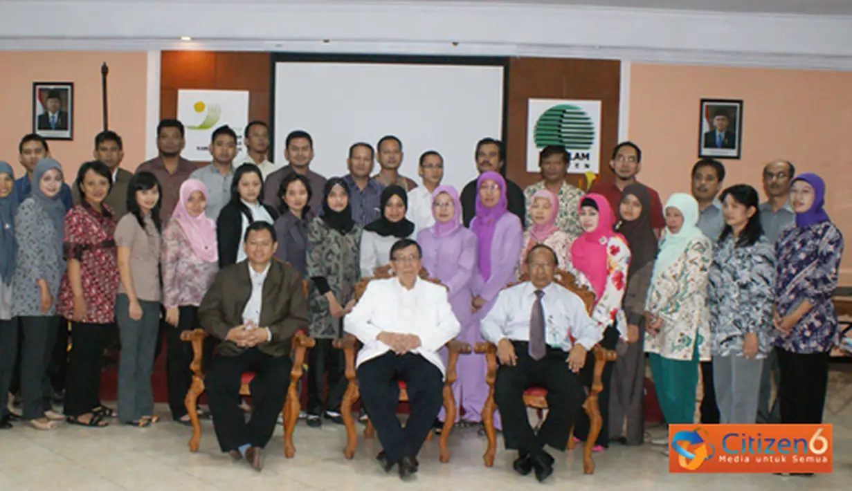citizen6, Klaten: Tutor pelatihan adalah tim pendidikan GELS dan BSB (Brigade Siaga Bencana) RSUP dr. Sardjito Yogyakarta. (Pengirim: Agus Susanto)
