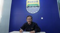 Persib Bandung resmi menunjuk Djadjang Nurdjaman sebagai&nbsp;direktur teknik. (Bola.com/Erwin Snaz)