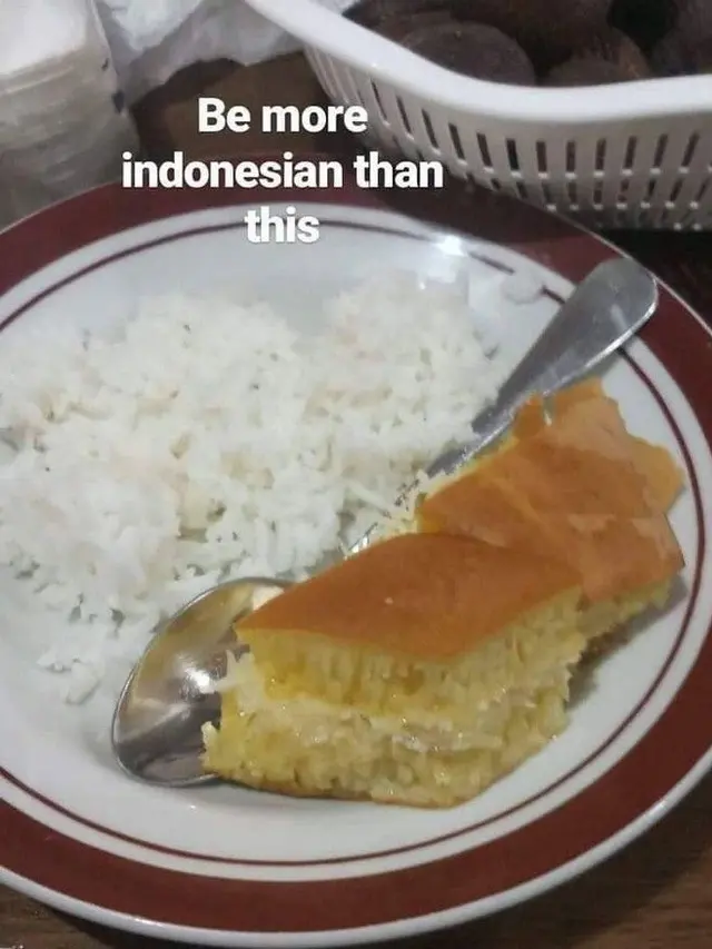 Enggak Habis Pikir, 6 Potret Nasi Lauk Kue dan Roti Ini Bikin Geleng Kepala