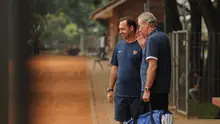Alfred Riedl dan Wolfgang Pikal. (Liputan6.com/Helmi Fithriansyah)