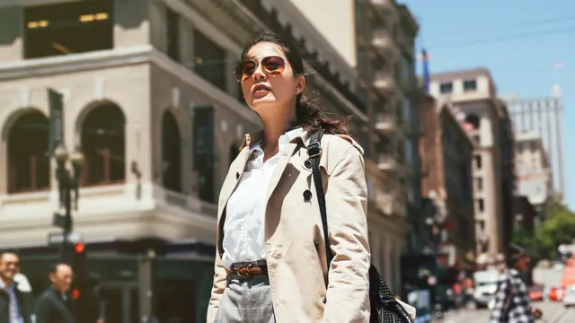 wanita juli supaya bisa tetap tegak