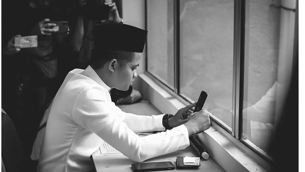 6 Potret Pernikahan Petugas Medis Corona, Ijab Kabul Online