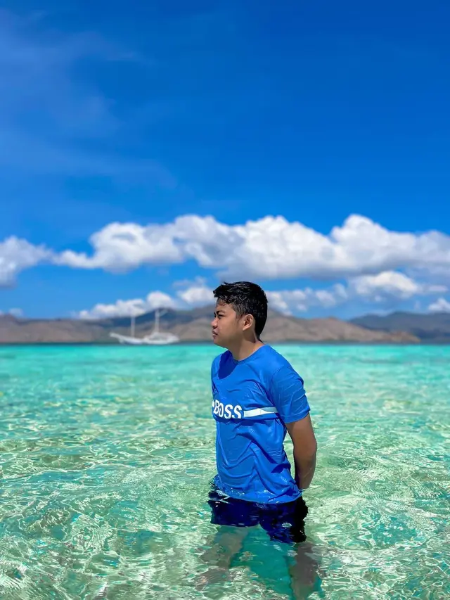 Profil Jhony Saputra Anak Haji Isam yang Diisukan Dekat dengan Happy Asmara