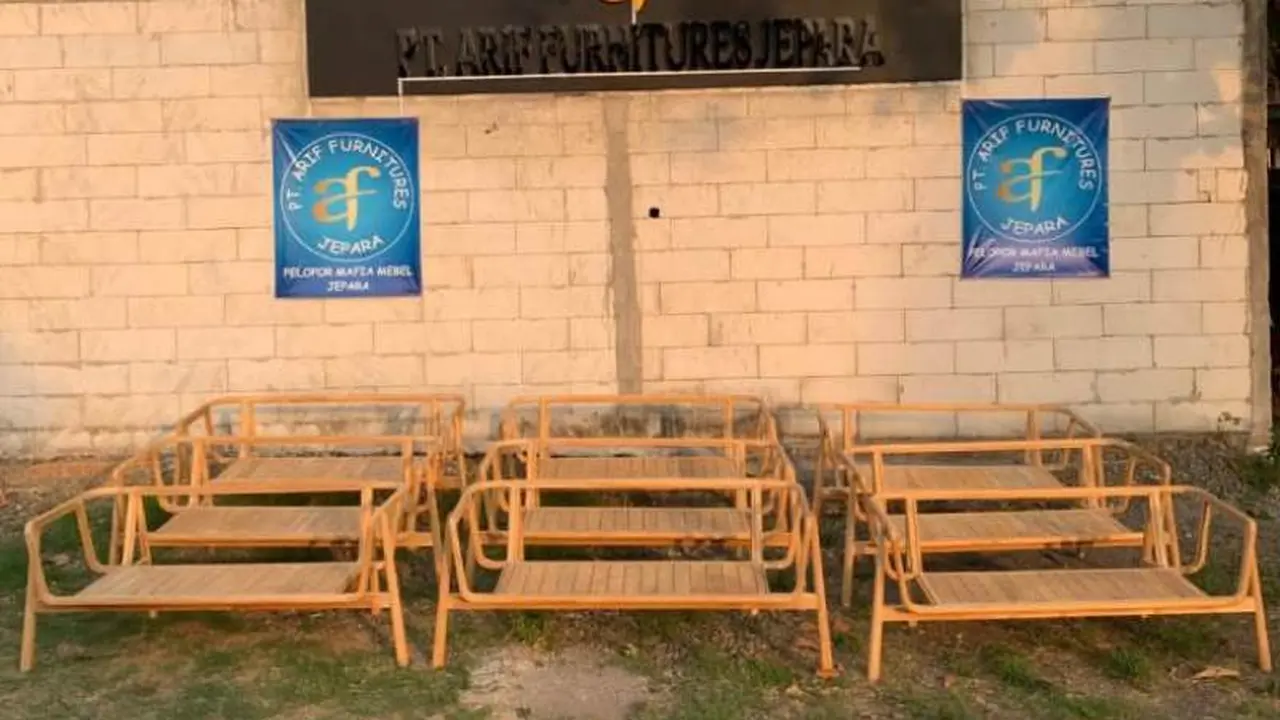 Produk Furnitur Jepara Mampu Tembus ke 35 Negara