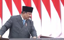 Momen Prabowo Celingak Celinguk Cari Secangkir Kopi di Podium, Pecahkan Suasana Sidang Paripurna