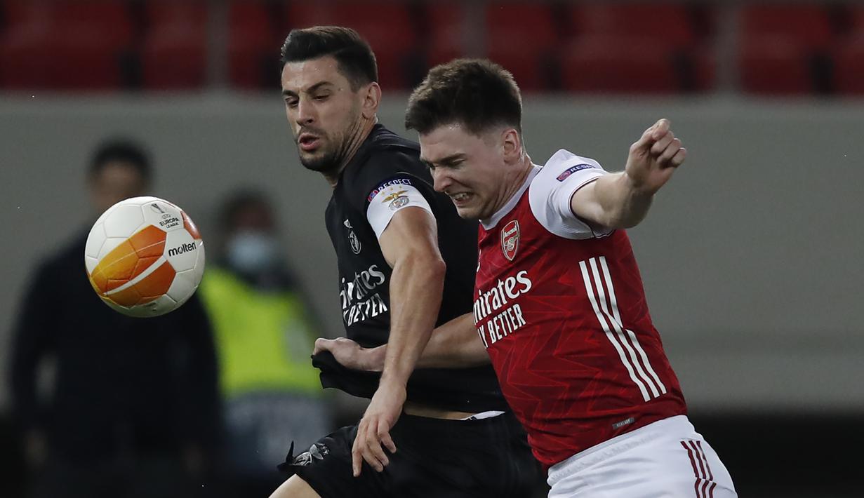 Foto Menang 3 2 Arsenal Singkirkan Benfica Dunia Bola Com
