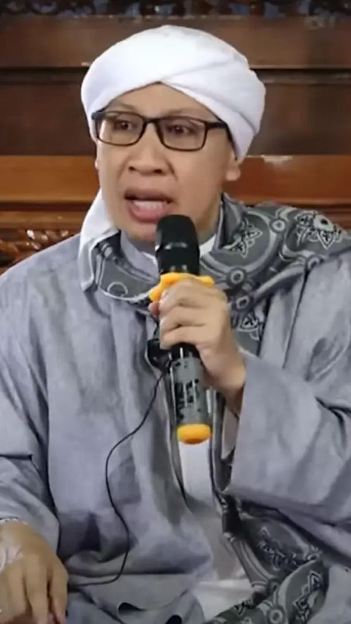 Buya Yahya tentang Keterlibatan Seksual saat Haid