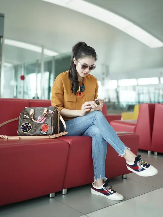 (Instagram/sandradewi88)