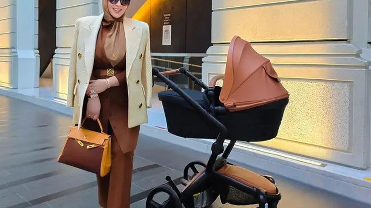 Definisi Bayi Sultan, 6 Gaya Mewah Princess R Anak Syahrini dan Reino Barack Pakai Selimut Rp19 Juta hingga Stroller Rp20 Juta