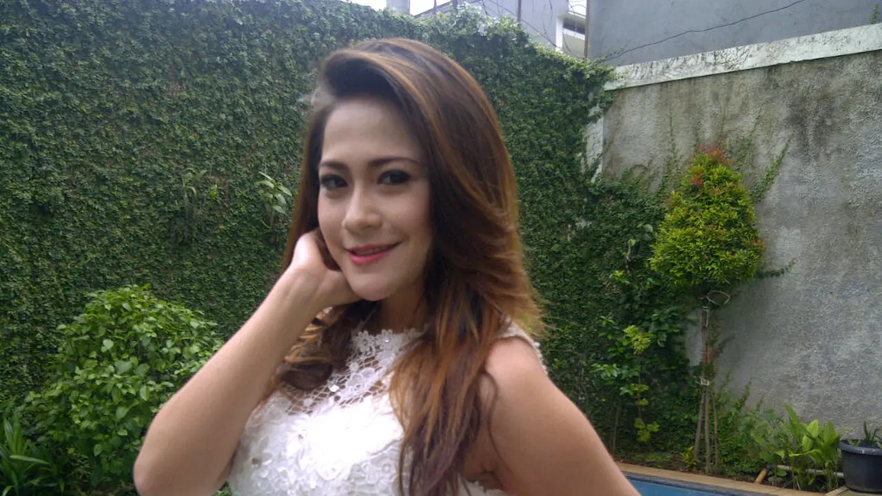 Diberitakan Pamer Bokong Saat Kampanye, Nabilla Gomez Meradang